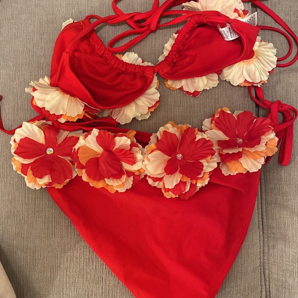 ASOS | ASOS DESIGN Premium 3D Flower Triangle Bikini Top and Bottom - Picture 8 of 10